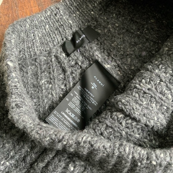 High Waist Gray Knit Women Shorts - Picture 3 of 7